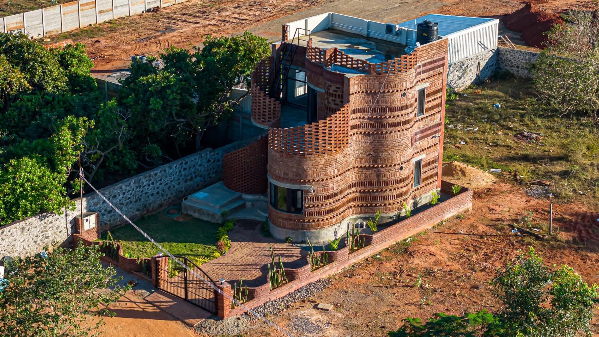Pool Villa-House Of The Dancing Cactus Pondicherry Exterior photo